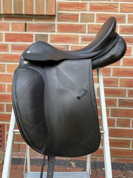 Prestige Milano Sattel 17 33, Prestige Milano, Schrader, Dressage Saddle, Staffhorst