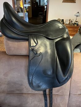 Dressursattel Prestige Optimax K 17“, Prestige Optimax K Monoblatt, Sabine Kernbach, Dressage Saddle, Wermelskirchen