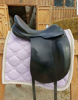 Prestige Roma Dressage 17/35, Prestige Roma, Lehmann , Dressage Saddle, Bilsen