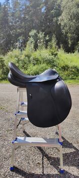 Prestige Roma VSD All-Purpose Saddle – 17” / 34 – Excellent Condition, Prestige Roma VSD, Essi Karvonen , Vielseitigkeitssattel (VS), Turku