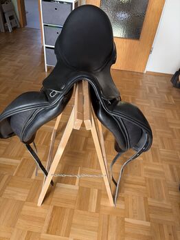 Prestige Sattel Venus Style 18/33, Prestige  Venus Style, Angi, Dressursattel, Edertal 