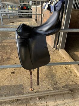 Prestige Top Dressage Dressursattel 18 / 33, Prestige Top Dressage, Petra, Dressage Saddle, Konstanz