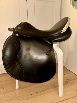 Prestige Springsattel Venezia 17/33, Prestige Venezia, Clara Michaelis, Jumping Saddle, Erfurt 