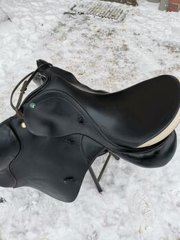 Prestige Springsattel Venezia mit Keilkissen, Prestige  Venezia , Karla Gerlach , Jumping Saddle, Ostrau