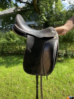 Prestige Venus 18"/34, Prestige Venus Dressur, Jolana Jacobsen , Dressage Saddle, Norderstedt 