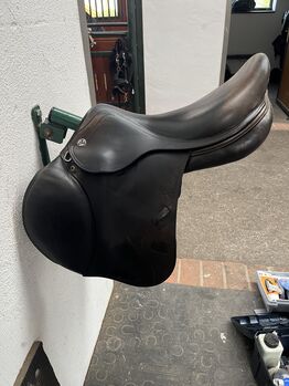 Prestige x-Perience 17“, 34 Kammer, Prestige  X-Perience, Jennifer, Jumping Saddle, Gallbrunn