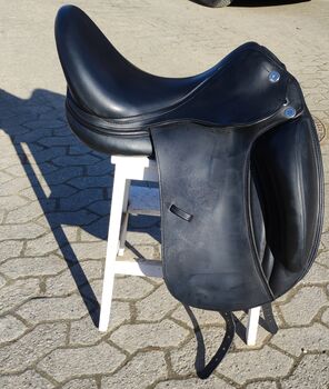 Prestige Sattel X-D2 K neuwertig 17" Kammerweite M, Prestige  X-D2 K, Daniela Raden, Dressage Saddle, Köln