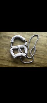 Lila Plüschhalfter mit Strick, Charlotte, Halters, Panketal