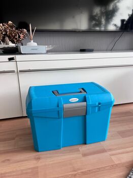 Putzbox mit verschiedenen Würsten, Nicole, Putzzeug, Remseck