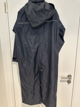 Regenmantel fast neu