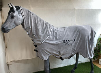 Abschwitzdecke 'RAMBO HORSEWARE', Horseware Rambo Rug, Conna Gschwend (PferdeMenschen - SecondHandShop für Pferd&Reiter), Horse Blankets, Sheets & Coolers, Friedberg