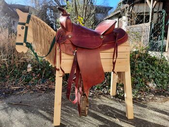 Rawhide Winnipeg Westernsattel, Rawhide Winnipeg, Tamara Steingruber (Reitsportsattlerei Steingruber), Western Saddle, Freiburg