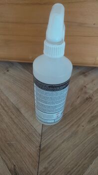 Red Horse Stronghorn Hufhärter Spray, Prinzi, Pielęgnacja konia, Markgröningen