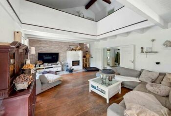 Ref2554 Schleswig Holstein, Landkreis Plön, Giekau - Villa mit Pferdestall zu verkaufen!