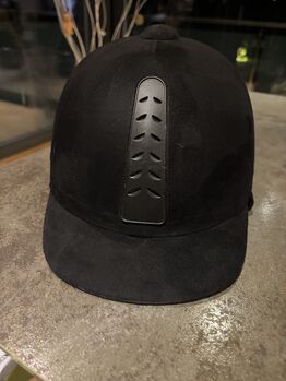 Reithelm von Felix Bühler, Knightsbridge, Yvonne, Reithelme, Bern