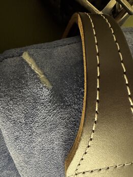 Reitpad mit Gurt - NEU- mit kleinem Mangel