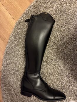 Reitstiefel mit schmalem Schaft Größe 40: H 46, W35, Petrie , Sarah, Reitstiefel, Quickborn