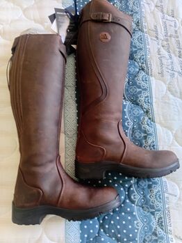 Riding Boots Mountain Horse Snowey River Winter