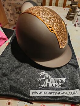 Reithelm, Reitkappe mit Glitzerinlay, NEUWERTIG Harry Horse