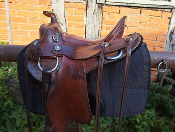 Rieser Westernsattel kurz, roundskirt, Rieser Westernsattel, Johanna Kaiser, Siodło westernowe , Meyenburg 