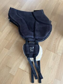Ride on Pad, Barefoot  Normales Ride on Pad , Laura Bollig , Bareback pads, Wachtberg 