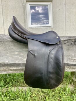 Röösli Pilatus Dressursattel 17,5“, Röösli Pilatus, Madeleine, Dressage Saddle, Leonding