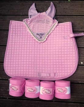 Rosa Set Dressur, Eurostar/Eskadron, Mona, Dressage Pads, Bad Salzuflen 