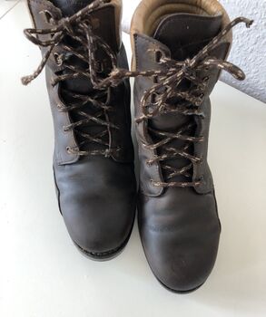 Stallschuhe Gr 44