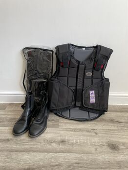Back vest & body protectors