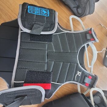Child's back protector Tri level 3 