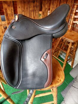 Sattel Butterfly Comfort Uta Gräf 18 T, Butterfly Comfort Sondermodell , Jessika, Dressage Saddle, Hamburg 