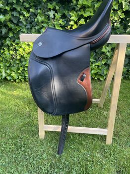 Sattel Butterfly Uta Gräf 18 Zoll, Butterfly  Uta Gräf , Wiebke , Dressage Saddle, Berlin 