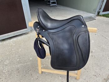 Satteln Deuber Impuls SKL S3, Deuber Impuls SKL D3, Skollan Lenz, Lambskin Pad, Berlin
