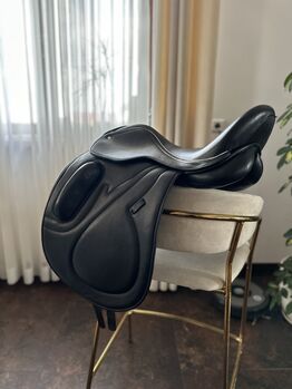 Saddle dressage  sattel 17’ (16,5’) Premier Equine Premier Equine Luxe
