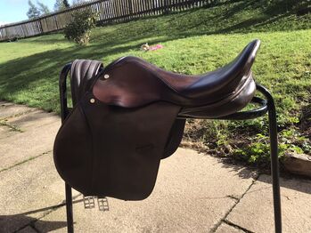 Saddle for sale “16.5”, Jemima , Jumping Saddle, Perth 