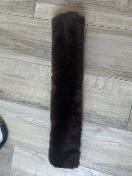Sattelgurt Fell, Lammfell braun Neu, 55cm HKM