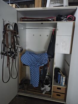 Sattelschrank, Bundeswehrschrank groß Bundeswehr Sattelschrank 