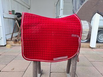 Schabracke rot Samt wneu, Nadine, Dressage Pads, Vettweiß