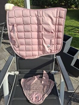 Set Schabracke mit Fliegenohren, Felix Bühler , Diana Bock , Dressage Pads, Monheim