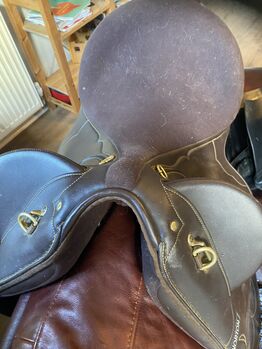 Saddle, synthetic, stock, Norton Stock/dressage, Angela Ristow, Western Saddle, Sevenoaks