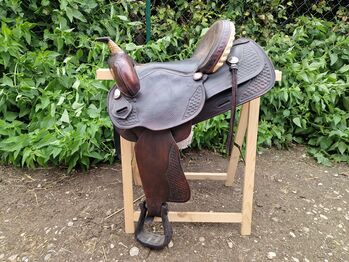 Sattel, Westernsattel, Ledersattel, Katharina Neumaier, Western Saddle, München