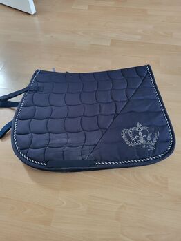 schabracken von verschiedenen Herstellern, Horse-Friends und loesdau , Melanie , Dressage Pads, Hollenstedt 