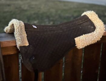 Lammfell Sattelpad in Full, Nia, Other Pads, Freilassing