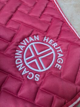 Schabracke inkl. Hufglocken Horze Scandinavian Heritage 