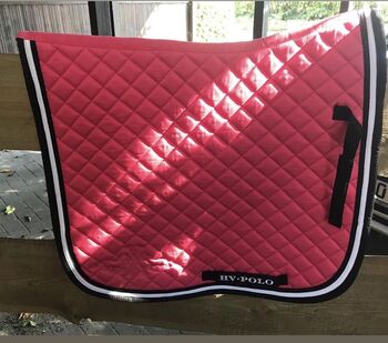 Dressur Schabracke, HV Polo Geri, Juliane Hentschel, Dressage Pads, Bäk 