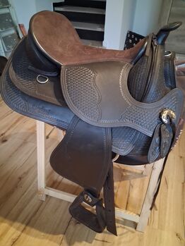 Verkaufe Barefoot Westernsattel Barefoot  Arizona Nut 