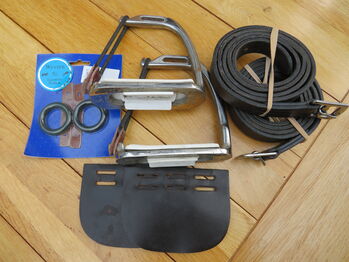 Safety Stirrups, Kirsten Davies, Saddle Accessories, Fordingbridge