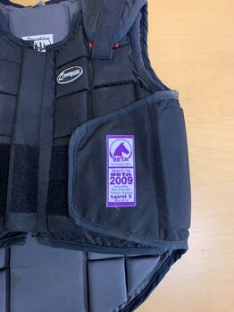 Loesdau Safety Vests & Back Protectors For Sale // BillyRider - Australia ᐅ