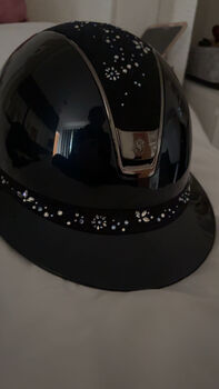 SAMSHIELD BRAND NEW, samshield  SAMSHIELD 2.0 MISS SHIELD SHADOW GLOSSY HELMET – FLOWER JEWELRY, Jessica Rishton, Riding Helmets, Blackburn