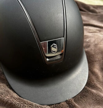 Samshield Reithelm Classic Shadowmatt, Trim Titanium, Blason Black Chrome, brown Samshield 